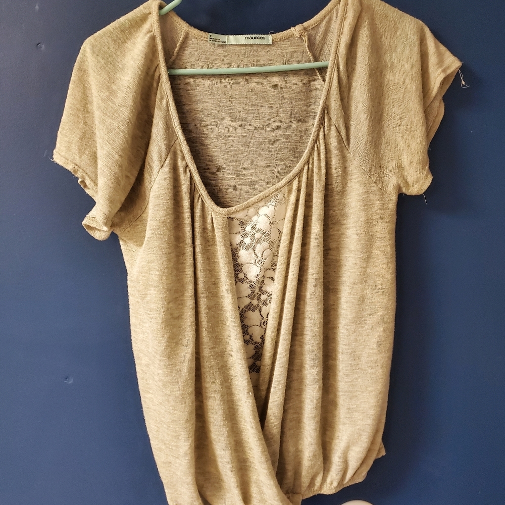 Lightweight lace top